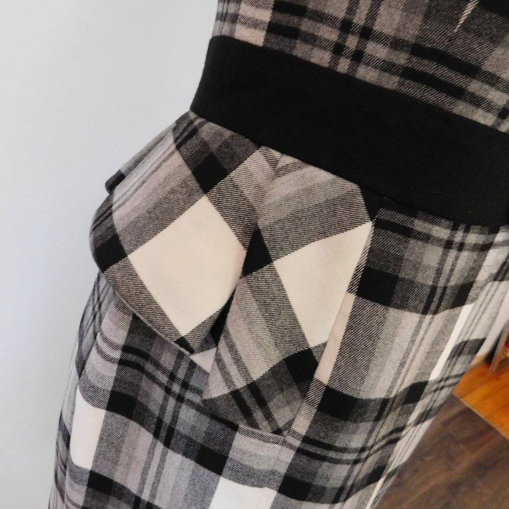 Karen Millen Monochrome Checkered Midi Dress - Picture 3 of 6